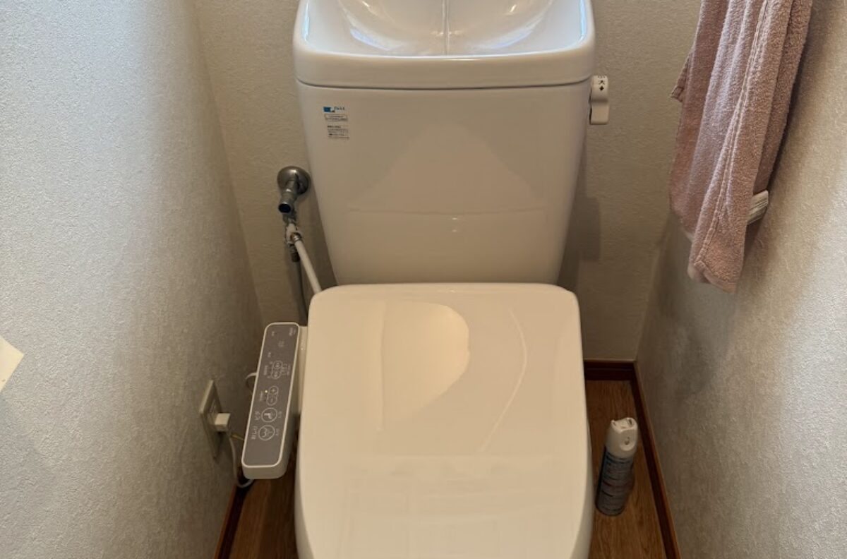 大阪府大阪狭山市ウォシュレット交換工事