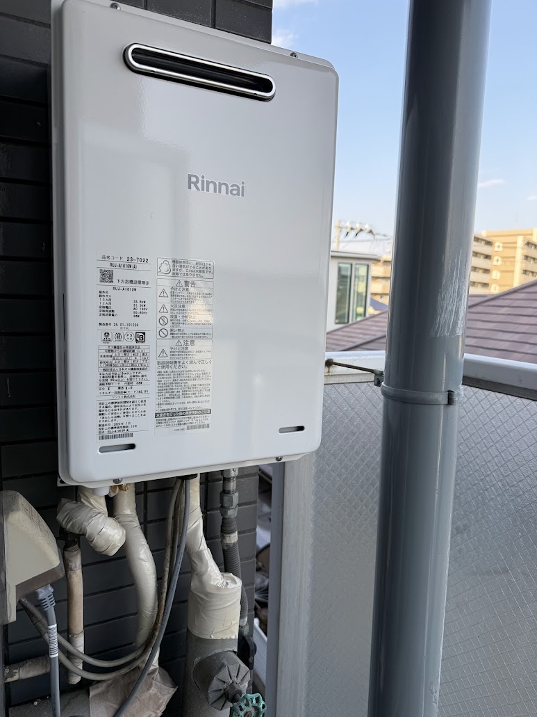 リンナイRUJ-A1610W16号高温水供給式給湯器(高温差し湯タイプ)施工後