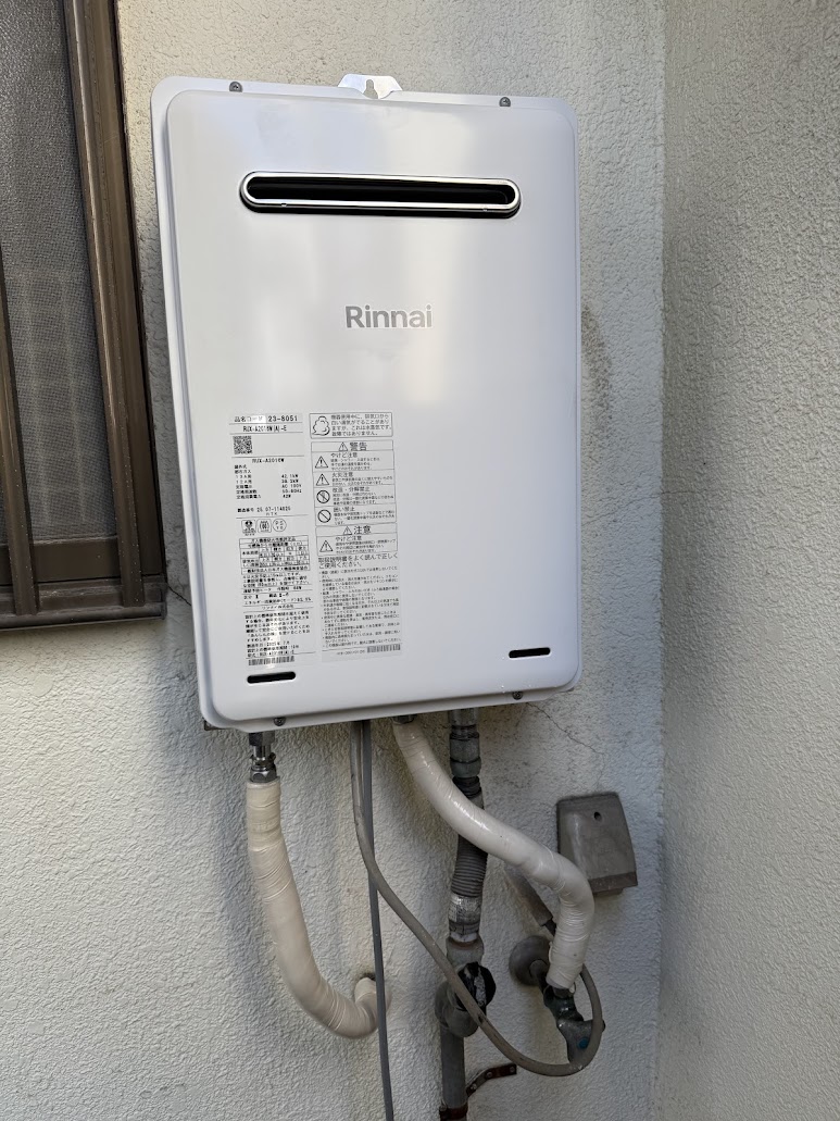 大阪府大阪市住吉区給湯器交換工事リンナイ20号給湯専用給湯器RUX-A2016W（A）－施工後