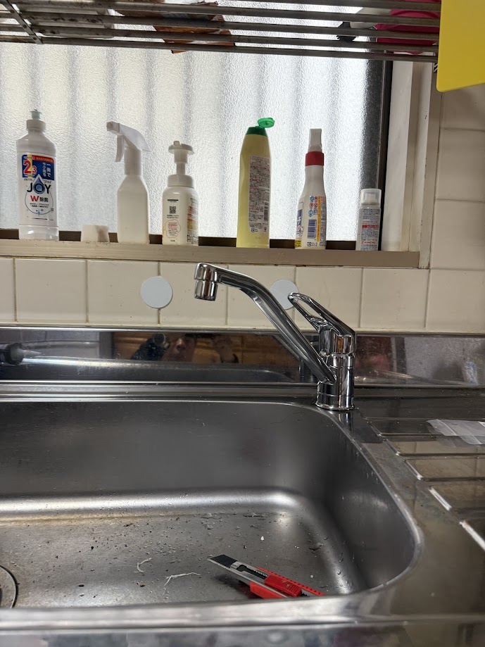 リクシルキッチンSF-HB420SYXA水栓施工後