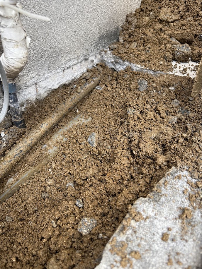 既存給水管施工前