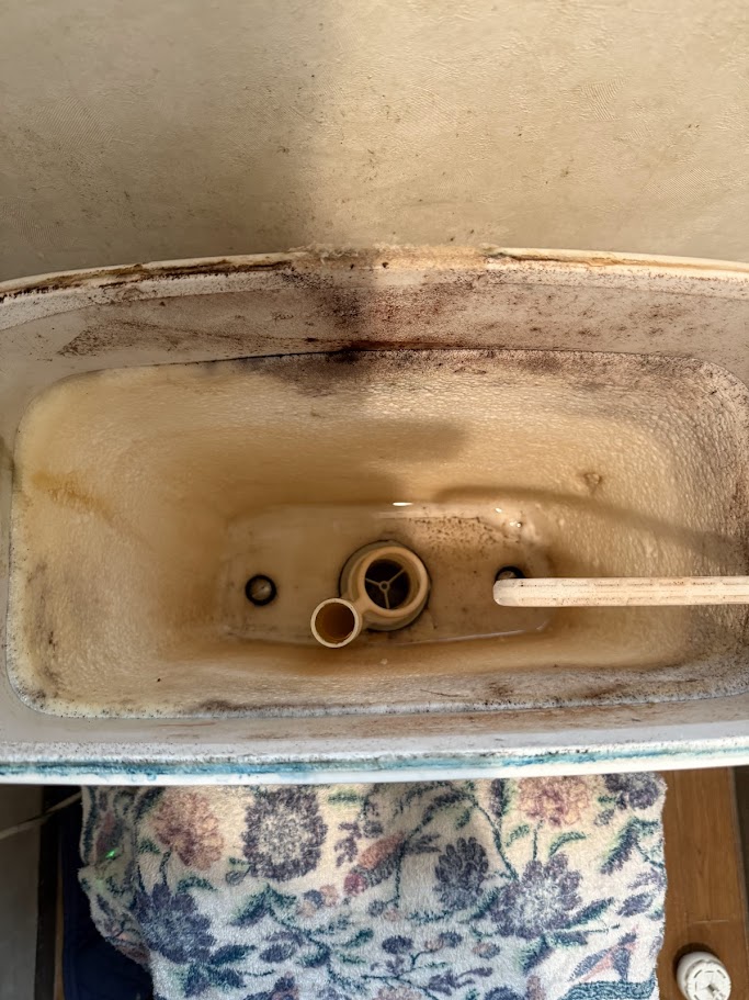 リクシル既存ボールタップ撤去後