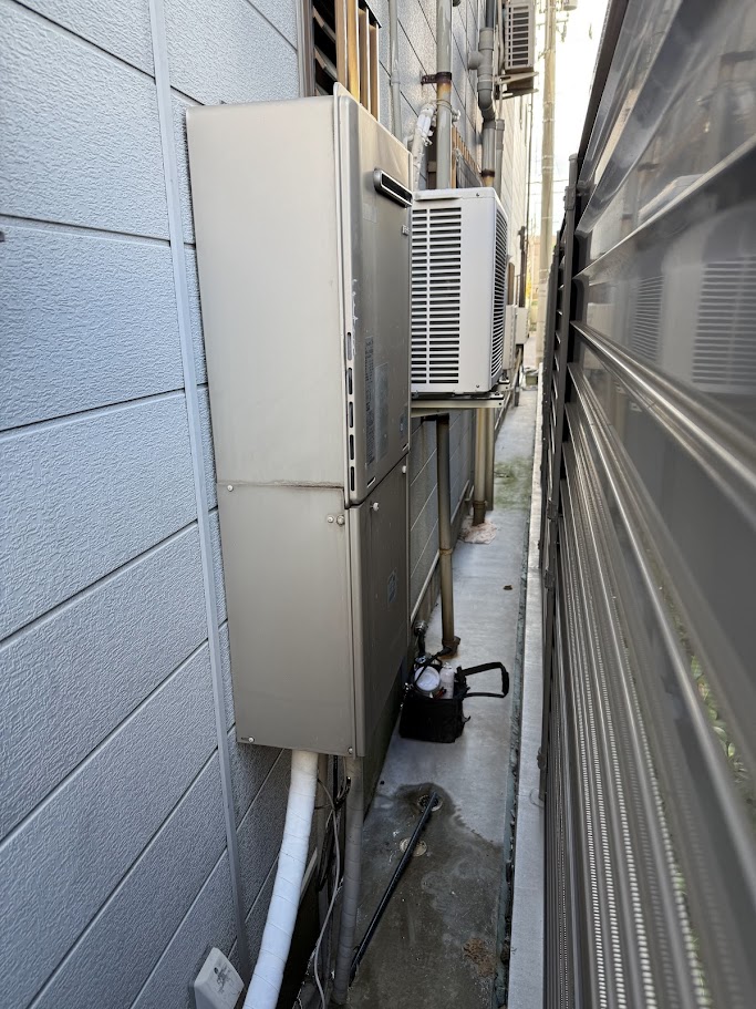 リンナイ24号ガスふろ給湯器RUF-E2400SAW施工前