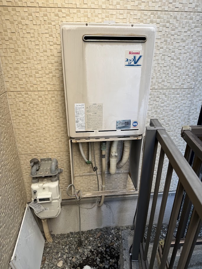 リンナイ24号ガスふろ給湯器RUF-A2400SAW施工前