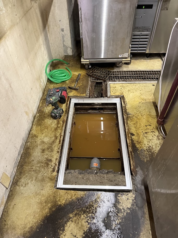 既存枠蓋撤去下田エコテックＳＵＳ製枠設置