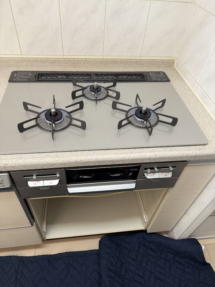 リンナイガラストップシルキーシルバーコンロSENCE[センス]RS71W36T2RVW（75㎝）施工後