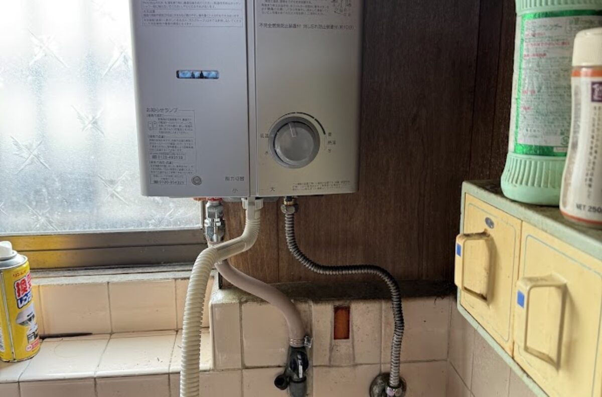 大阪府大阪市東住吉区リンナイ元止式湯沸し器RUS-V51YTB給湯器交換工事
