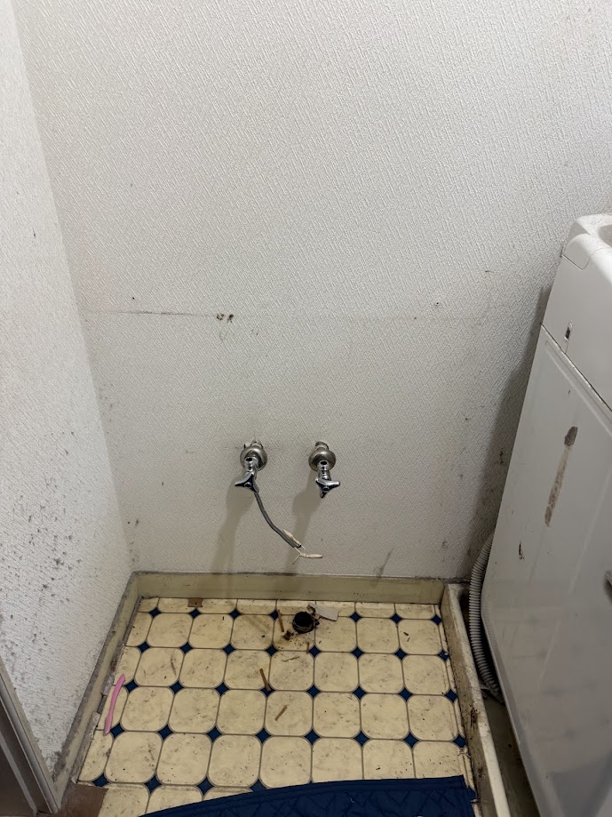 タカラ洗面台取り外し後