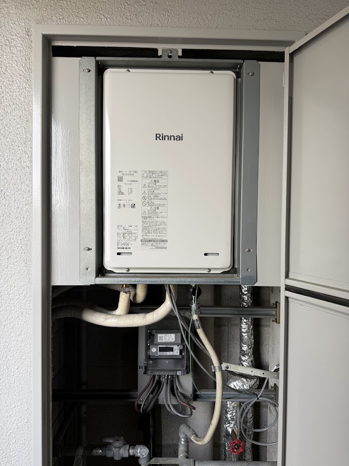 リンナイPS扉内後方排気高温水供給式給湯器RUJ-A1610B(A)給湯器交換施工後