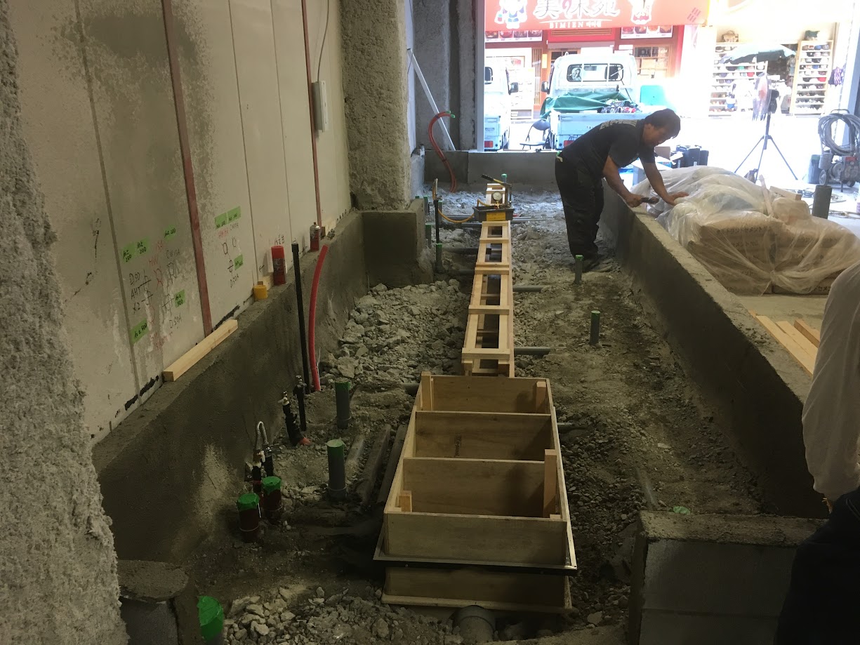 グリストラップ工事プレパイ工業TOSC-840及び排水管配管工事2