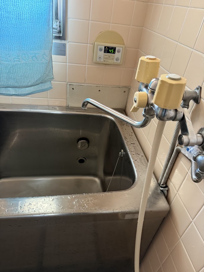 2バルブシャワー混合水栓施工前