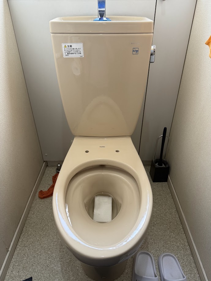 パナソニック温水便座ビューティートワレCH931S取り外し清掃後(2Fトイレ)