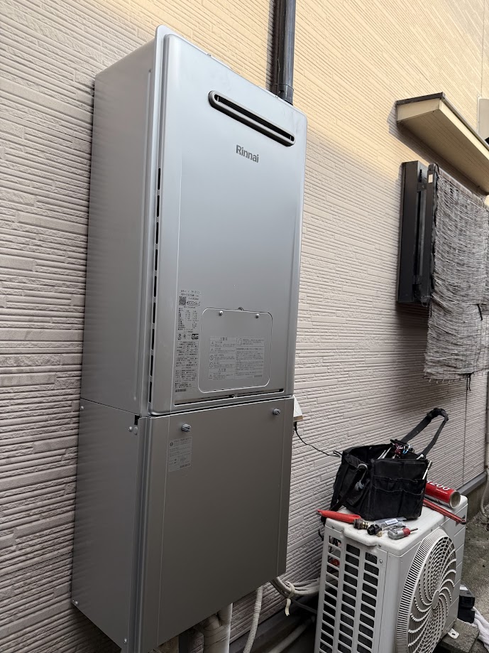 リンナイ給湯暖房熱源機24号エコジョーズ給湯器RUFH-E2407SAW2-3(A)施工後