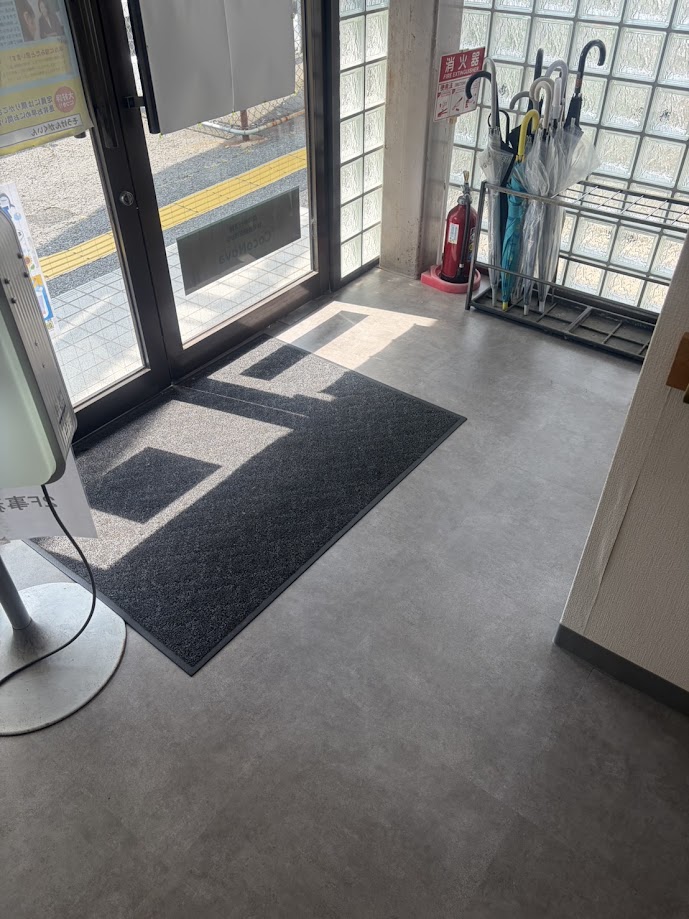 階段踊り場床リフォーム施工後7