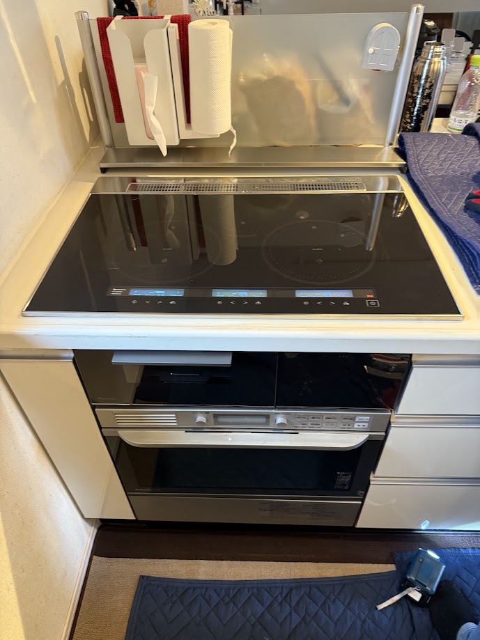 パナソニックAシリーズ IHクッキングヒーター 幅75cm KZ-A1V7K 3口IH　ダブルオールメタル対応 ジェットブラック施工後