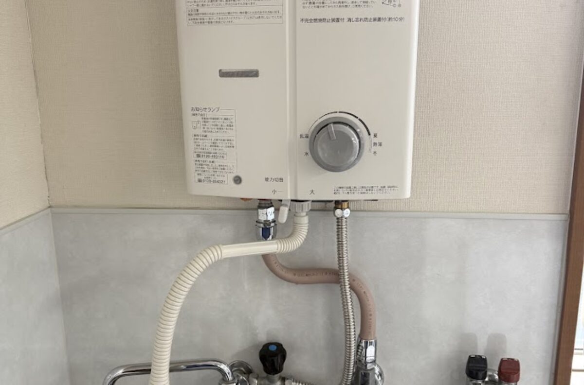 大阪府高槻市某会社リンナイ元止式湯沸し器RUS-V51YTB（給湯器）交換工事