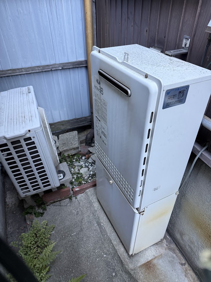 大阪ガスガスふろ給湯器(N)131-N420ノーリツGT-1628(S)AWX施工前