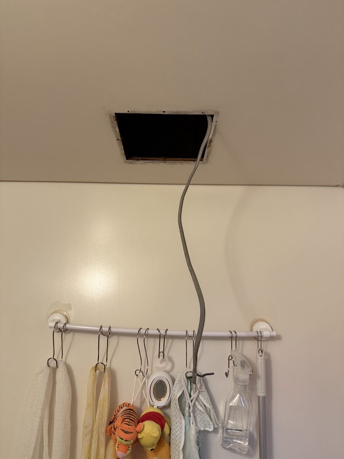 三菱 VD-10ZCC4-C天井埋込形換気扇 丸穴据付タイプ ダクト用換気扇取り外し後